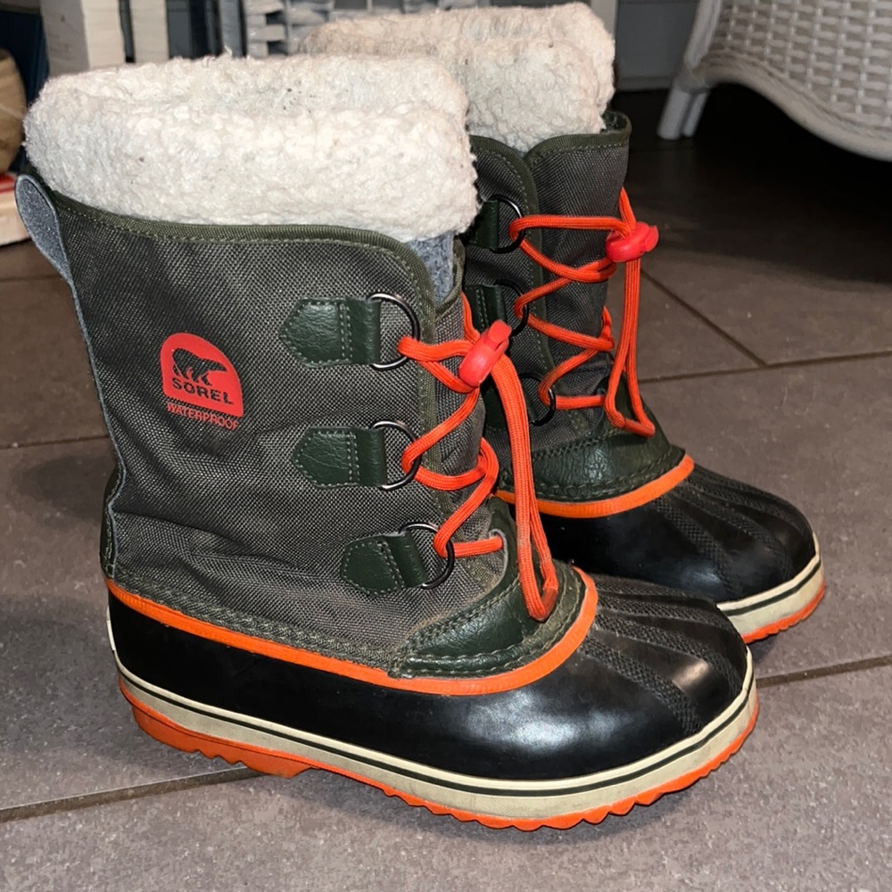 Sorel Waterproof Unisex Winter Boots